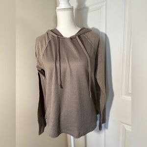 Hooded lightweight pullover.